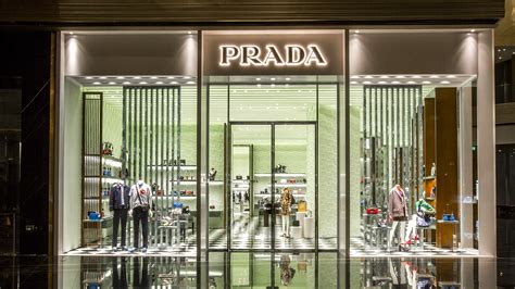 Prada online shop